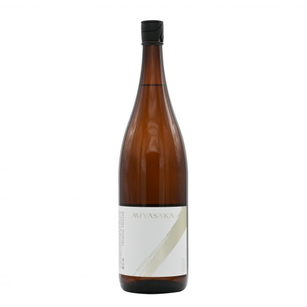 Masumi Miyasaka Label Pasteurized 1.8L